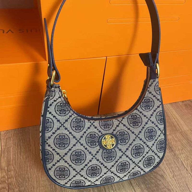 กระเป๋าผู้หญิง