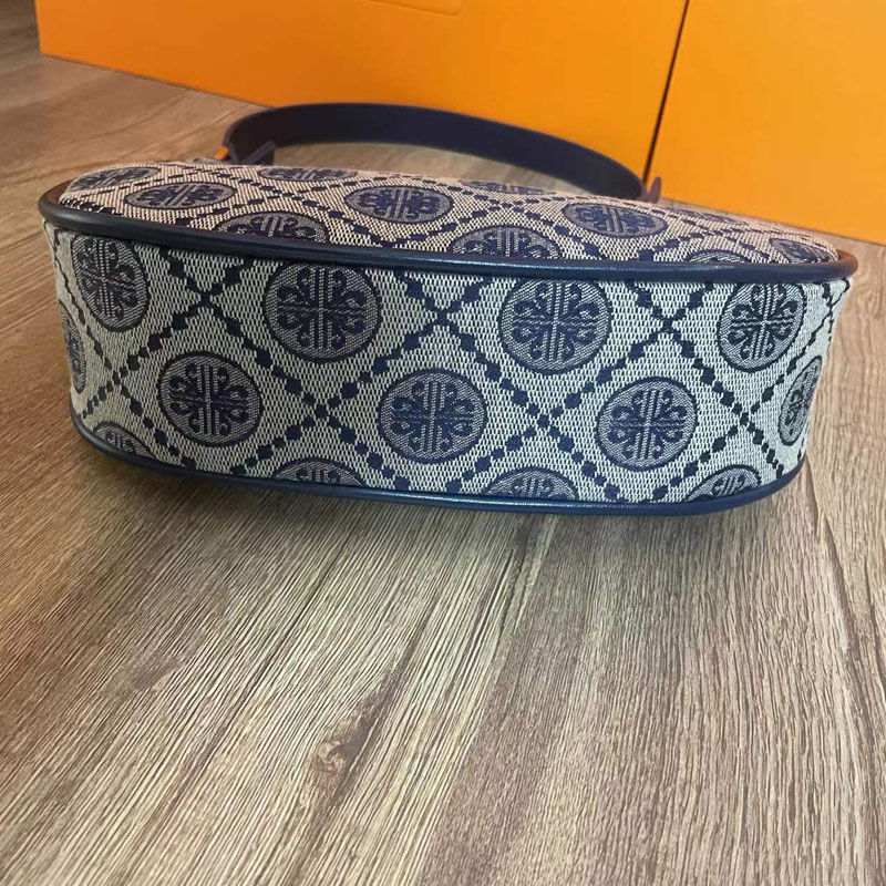 กระเป๋าผู้หญิง