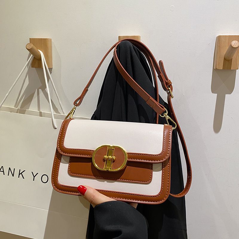 กระเป๋าสะพาย