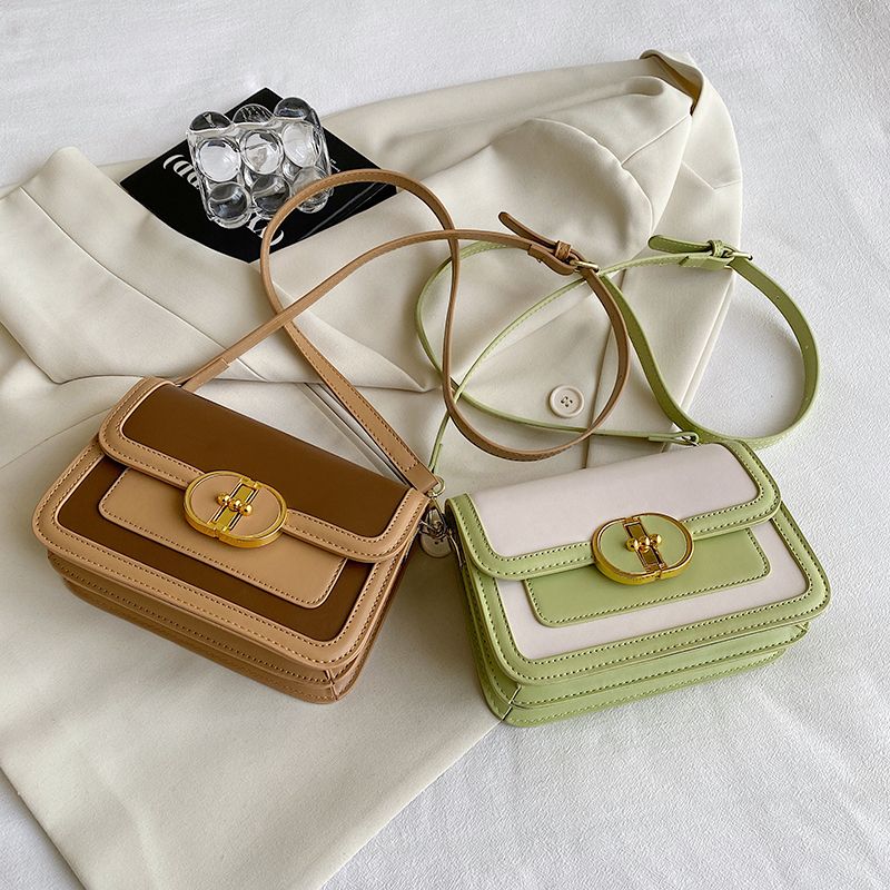 กระเป๋าสะพาย